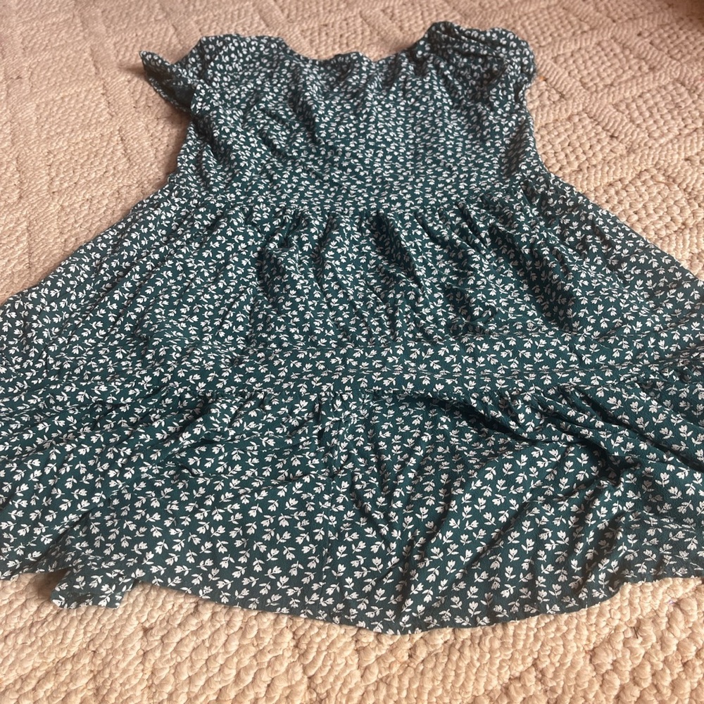 Green American eagle green short sundress with a flower pattern